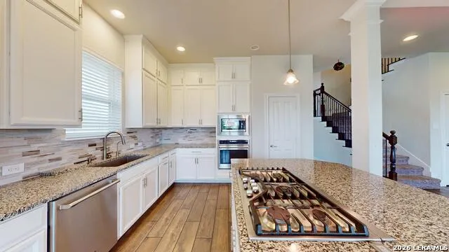 11907 HOLLERING PASS Schertz, TX 78154