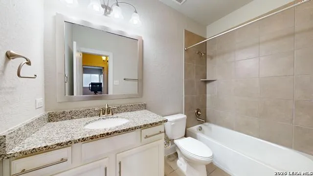 11907 HOLLERING PASS Schertz, TX 78154