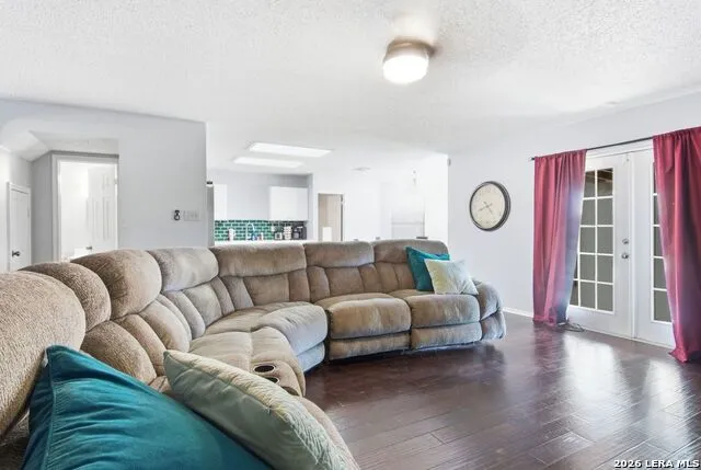 8111 CANTURA MLS Converse, TX 78109