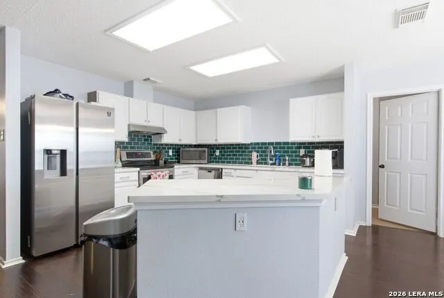 8111 CANTURA MLS Converse, TX 78109