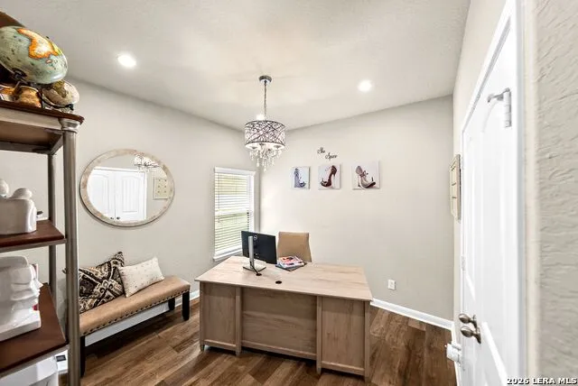 8926 Grand Western Converse, TX 78109