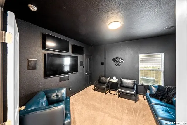 8926 Grand Western Converse, TX 78109