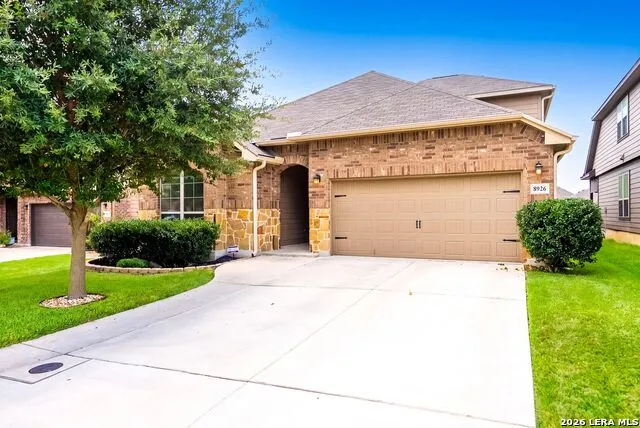 8926 Grand Western Converse, TX 78109
