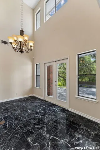 14806 Circle J Trl Helotes, TX 78023