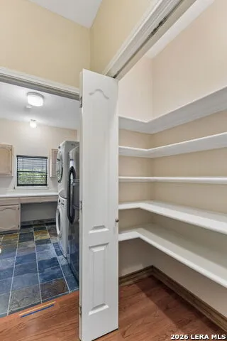 14806 Circle J Trl Helotes, TX 78023