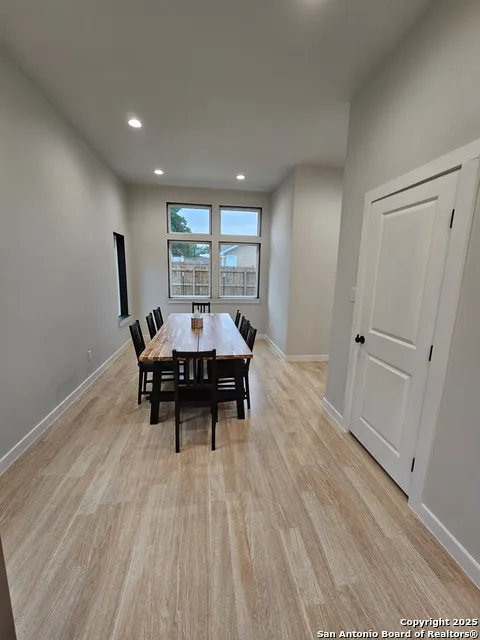 1963 GREEN HILL DR Canyon Lake, TX 78133