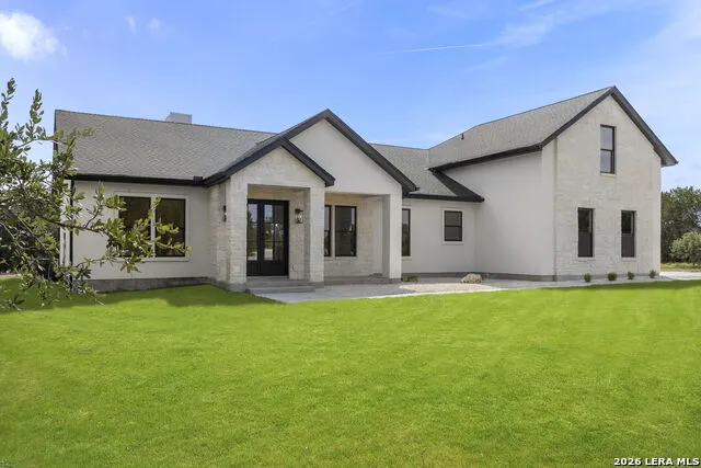 731 Highland Meadows Bandera, TX 78003