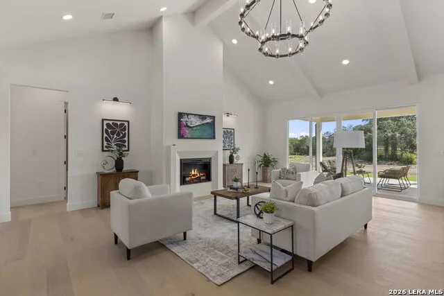 731 Highland Meadows Bandera, TX 78003