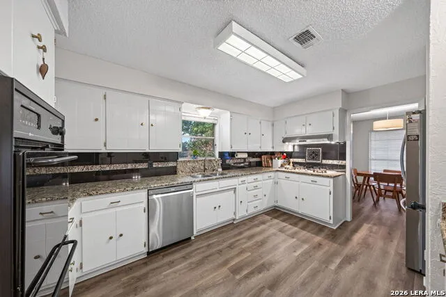 5902 Northgap St Windcrest, TX 78239