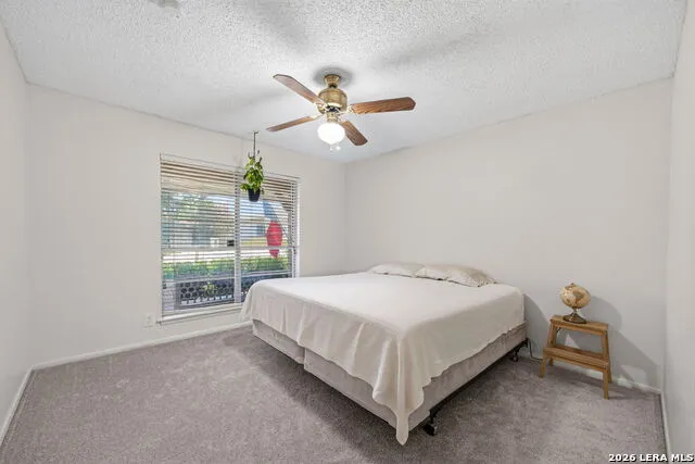 5902 Northgap St Windcrest, TX 78239