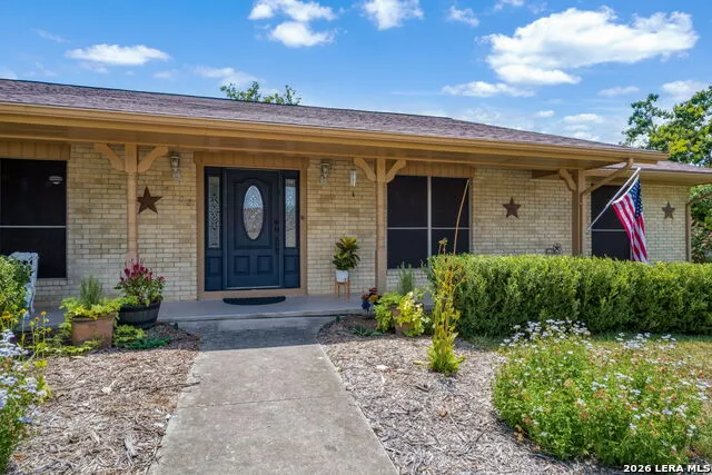 5902 Northgap St Windcrest, TX 78239