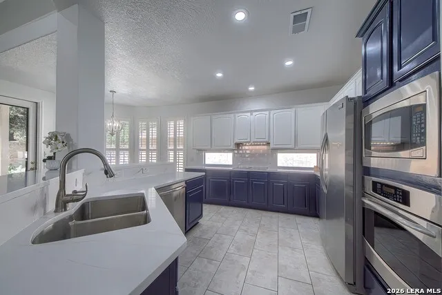 3714 RIVER FLS San Antonio, TX 78259