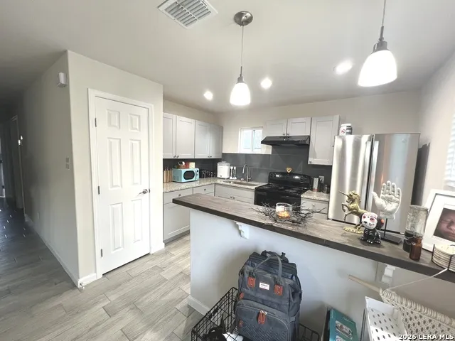 1755 Live Oak Canyon Lake, TX 78133
