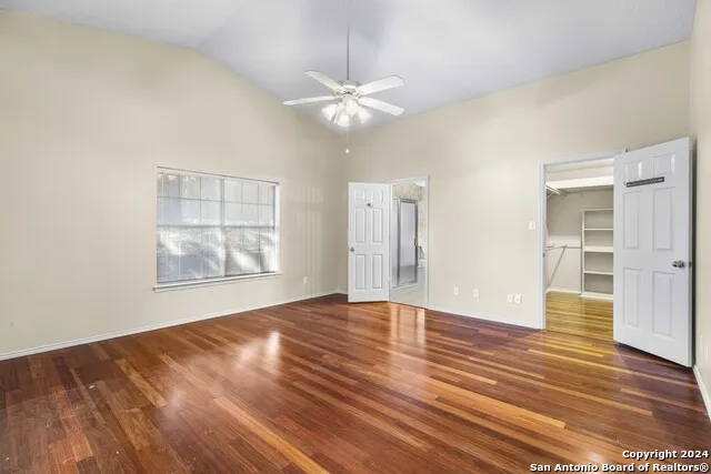 434 Vicksburg Ave Kerrville, TX 78028
