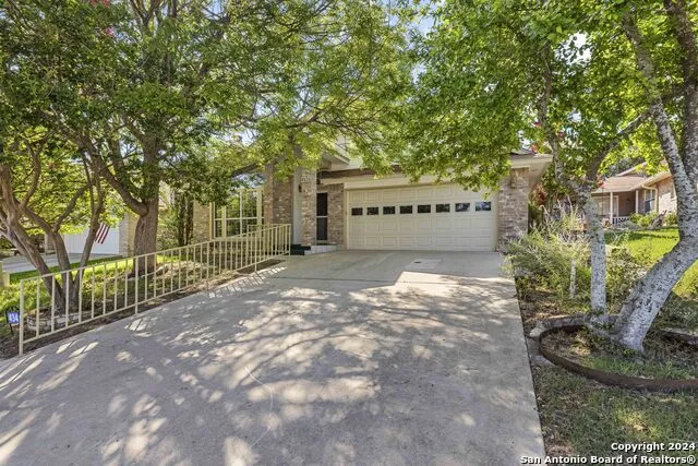 434 Vicksburg Ave Kerrville, TX 78028