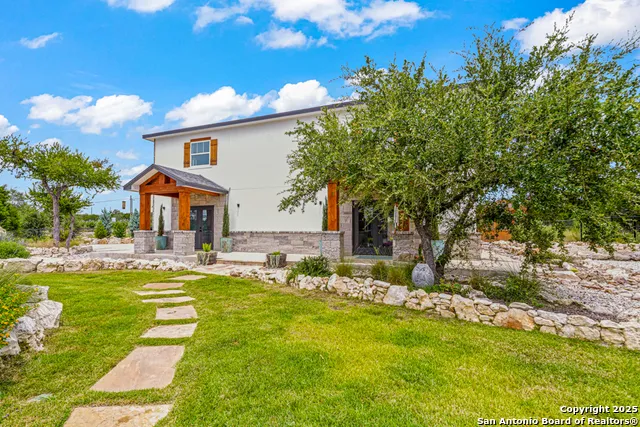 1348 Mystic Shores Spring Branch, TX 78070