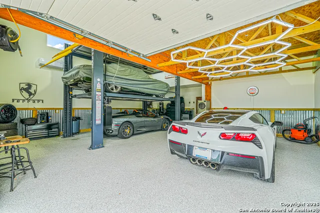 1348 Mystic Shores Spring Branch, TX 78070