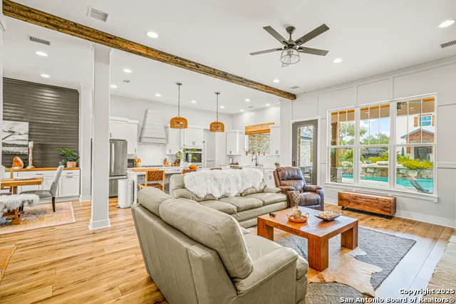 1348 Mystic Shores Spring Branch, TX 78070