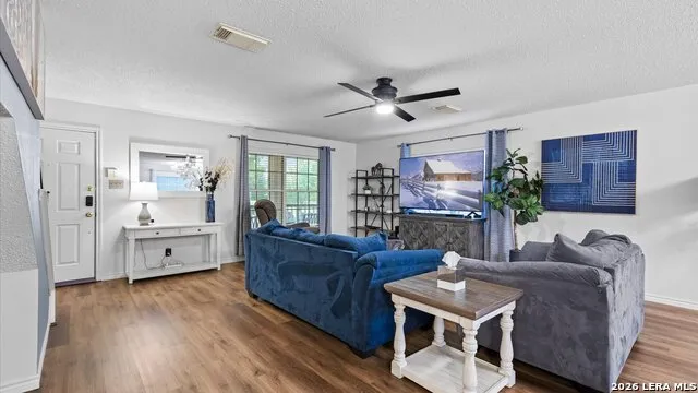 1105 Morningmist Ln Schertz, TX 78154