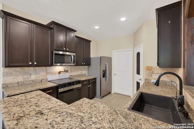 6370 Daisy Way New Braunfels, TX 78132