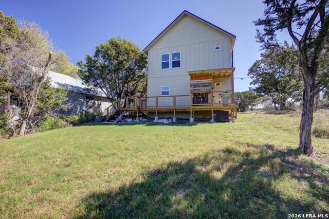 1577 Whispering Hills Canyon Lake, TX 78133