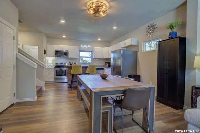 1577 Whispering Hills Canyon Lake, TX 78133