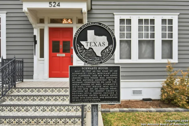 524 Getty Uvalde, TX 78801
