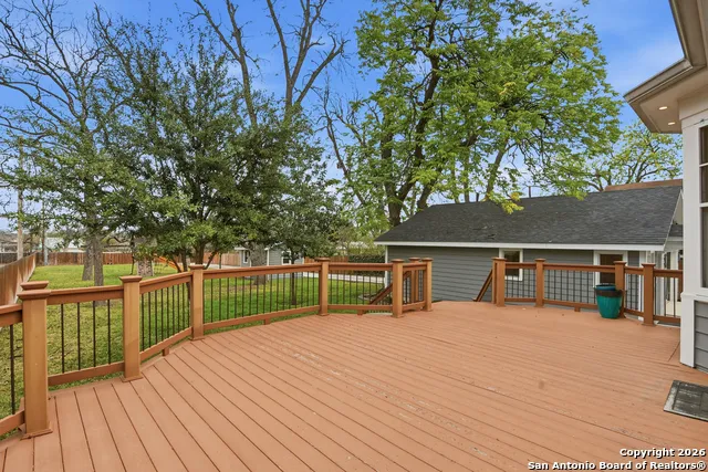 524 Getty Uvalde, TX 78801