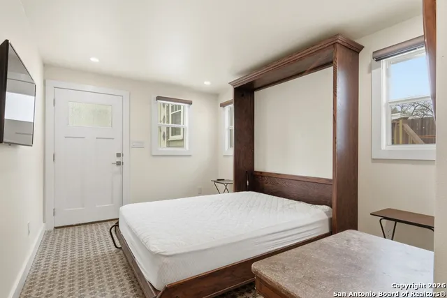524 Getty Uvalde, TX 78801