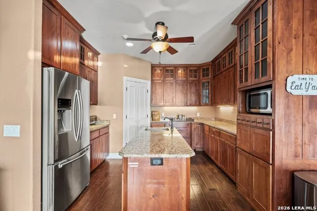 852 Crossbow Canyon Lake, TX 78133