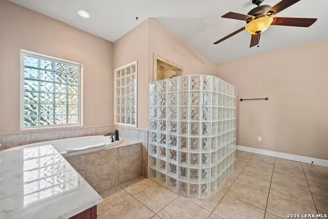 852 Crossbow Canyon Lake, TX 78133
