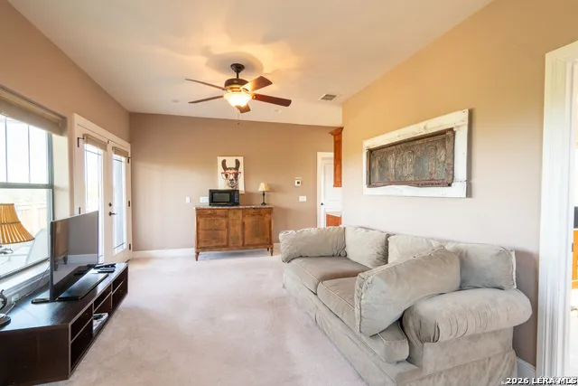 852 Crossbow Canyon Lake, TX 78133