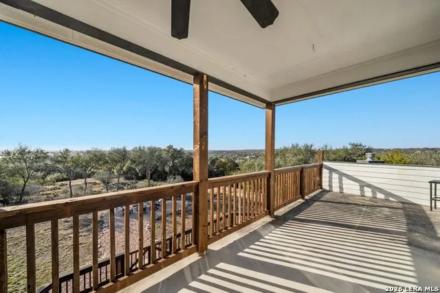 852 Crossbow Canyon Lake, TX 78133