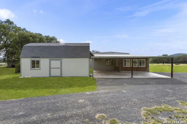 1892 Thunder Creek Rd Utopia, TX 78884