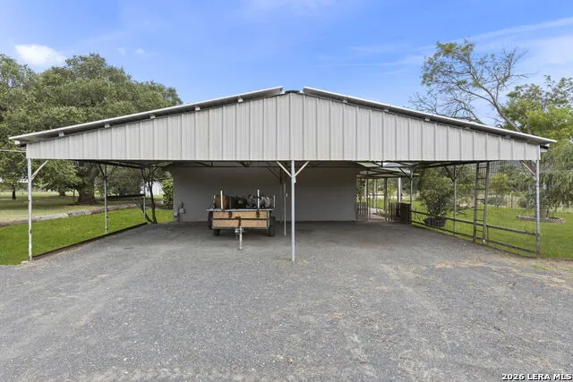 1892 Thunder Creek Rd Utopia, TX 78884