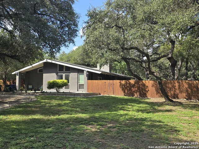 8715 Post Oak San Antonio, TX 78217