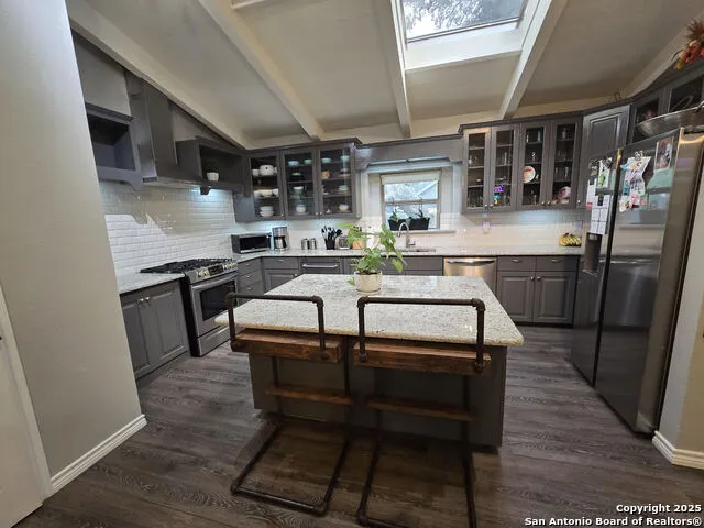 8715 Post Oak San Antonio, TX 78217