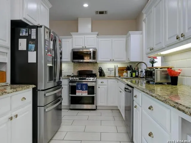 10 Bryanston San Antonio, TX 78218