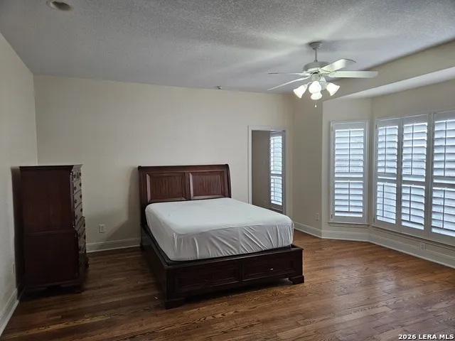 10 Bryanston San Antonio, TX 78218