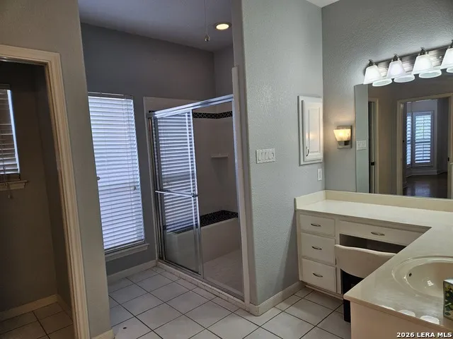 10 Bryanston San Antonio, TX 78218