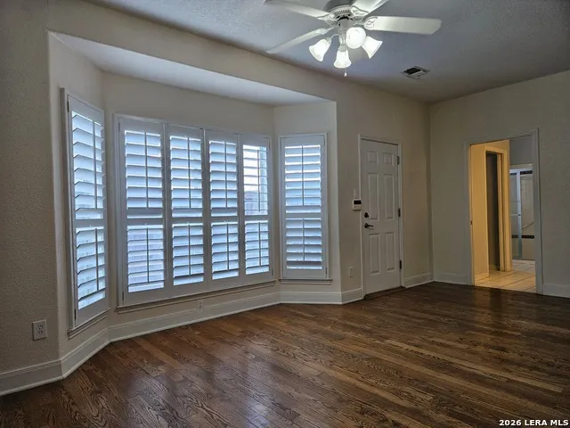 10 Bryanston San Antonio, TX 78218