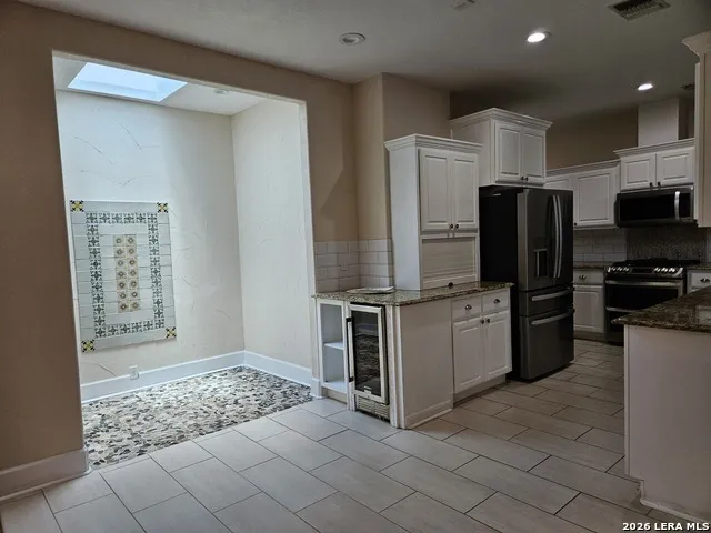 10 Bryanston San Antonio, TX 78218