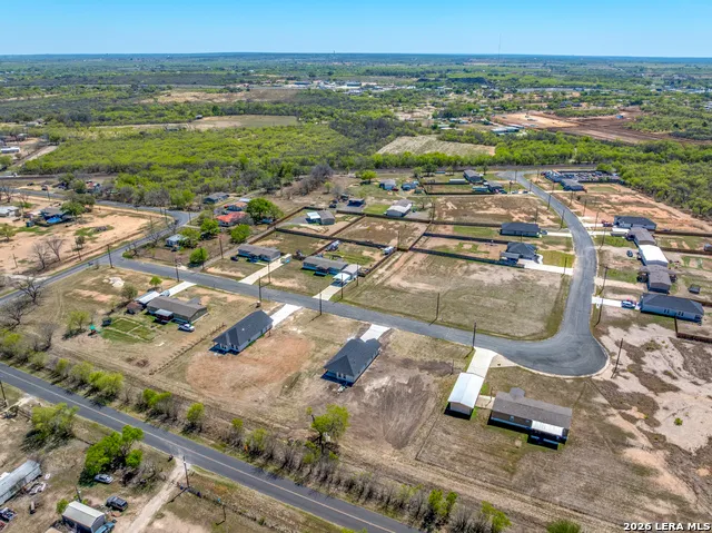 12623 Toro Drive Atascosa, TX 78002