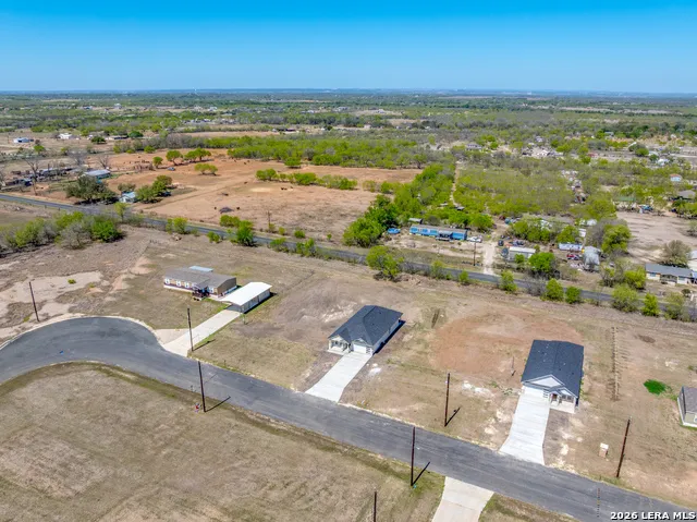 12623 Toro Drive Atascosa, TX 78002