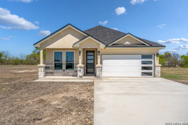 12623 Toro Drive Atascosa, TX 78002