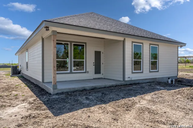 12623 Toro Drive Atascosa, TX 78002