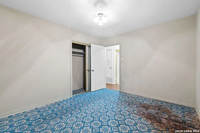 105 Scott Ave Universal City, TX 78148
