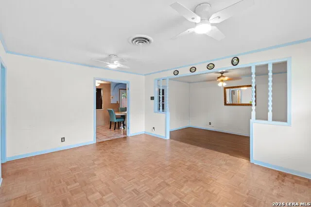 105 Scott Ave Universal City, TX 78148