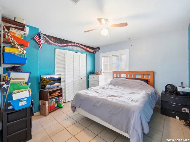 179 Howle Ave San Antonio, TX 78223
