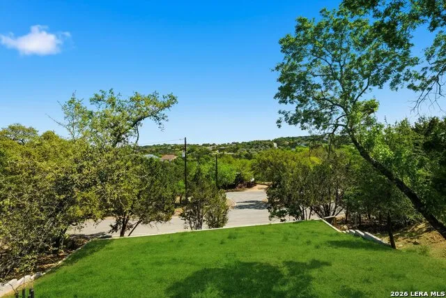 1318 Mountain Top Loop Canyon Lake, TX 78133